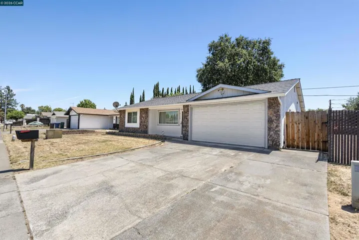9152 Castlebar Way, Sacramento, California 95826