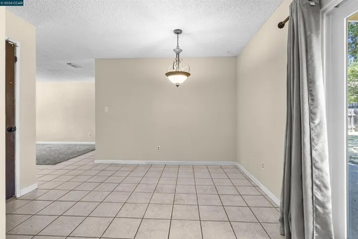 9152 Castlebar Way, Sacramento, California 95826