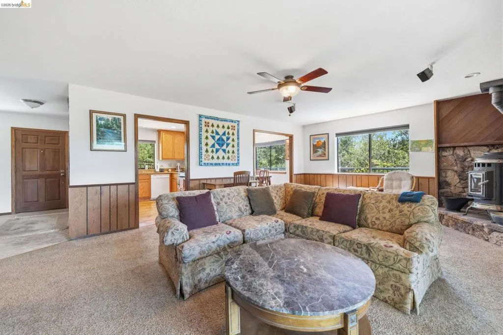 12701 Cresthaven Dr, Groveland, California 95321 — photo 4