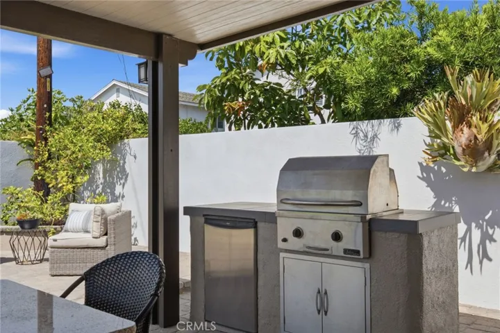 10151 Bismark, Huntington Beach, California 92646