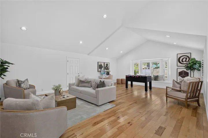 10151 Bismark, Huntington Beach, California 92646