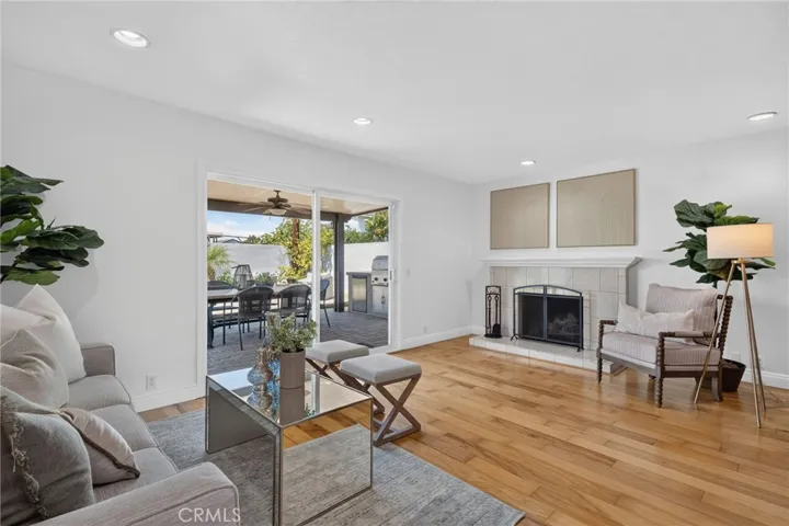 10151 Bismark, Huntington Beach, California 92646