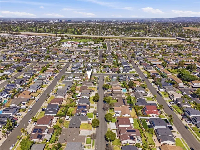 10151 Bismark, Huntington Beach, California 92646