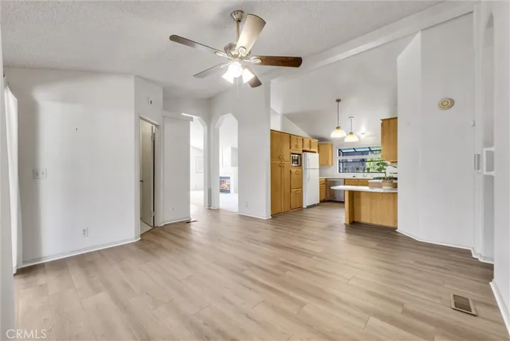 140 W Pioneer, Redlands, California 92374