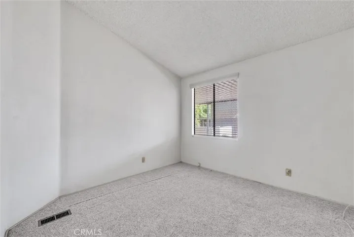 140 W Pioneer, Redlands, California 92374