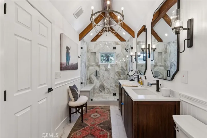304 Lake Knoll Drive, Lake Arrowhead, California 92352