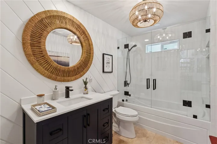 304 Lake Knoll Drive, Lake Arrowhead, California 92352