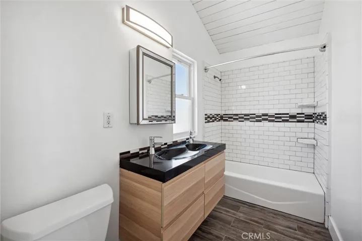 336 Canal Street, Newport Beach, California 92663