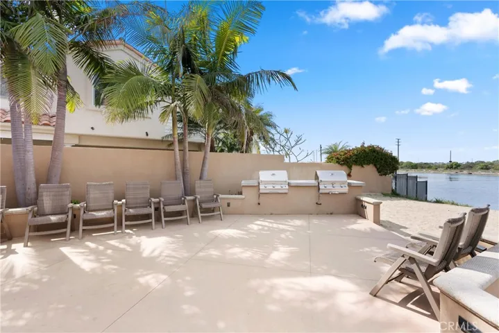 336 Canal Street, Newport Beach, California 92663
