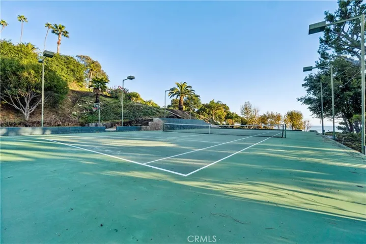 17350 W Sunset 202, Pacific Palisades, California 90272