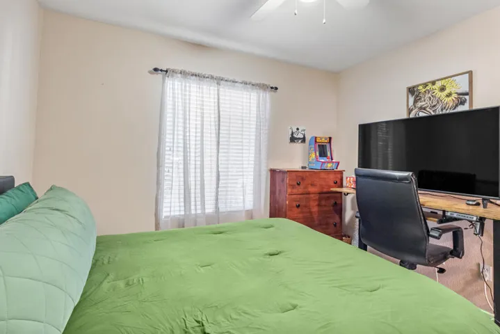 19-Gregory Ct (18)