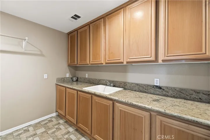 4613 W Avenue J13, Lancaster, California 93536