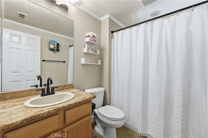 4613 W Avenue J13, Lancaster, California 93536