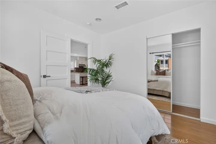 528 W Doran, Glendale, California 91203