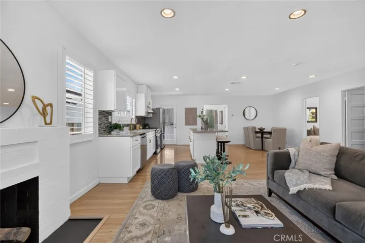 528 W Doran, Glendale, California 91203