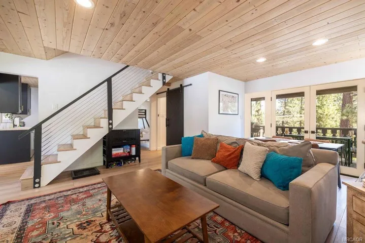 615 Chipmunk Lane, Big Bear, California 92315 — photo 5