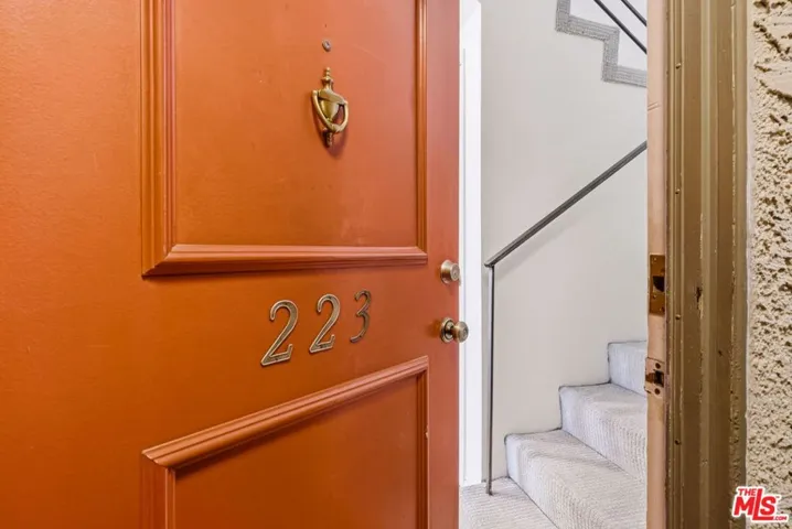 4311 Colfax Avenue 223, Studio City, California 91604