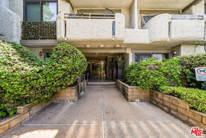 4311 Colfax Avenue 223, Studio City, California 91604