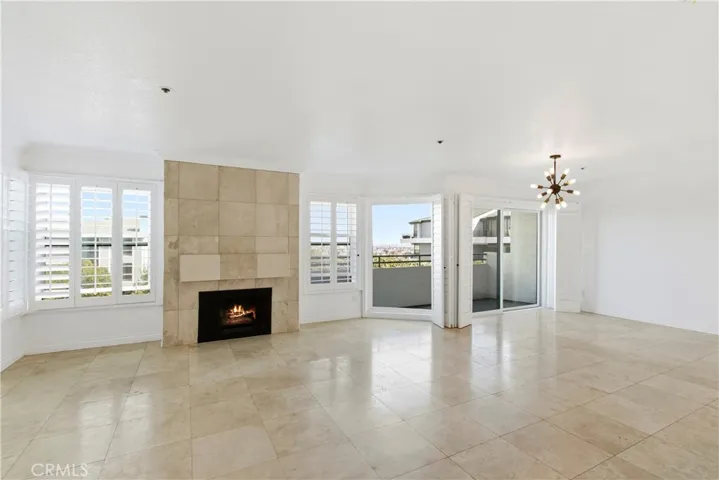 260 Cagney Lane 114, Newport Beach, California 92663