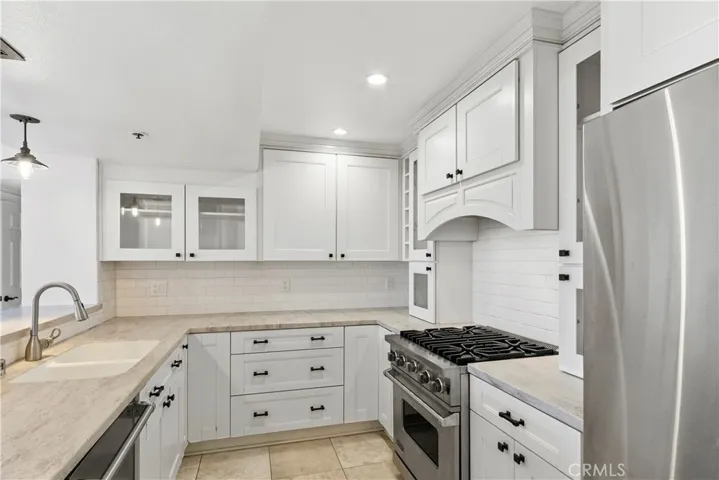 260 Cagney Lane 114, Newport Beach, California 92663