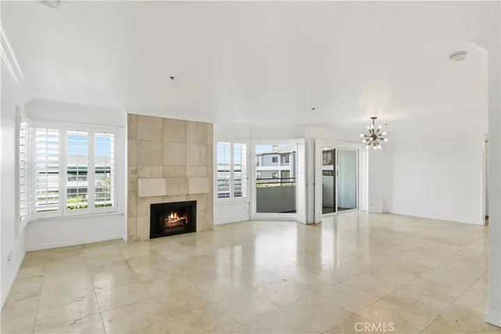 260 Cagney Lane 114, Newport Beach, California 92663
