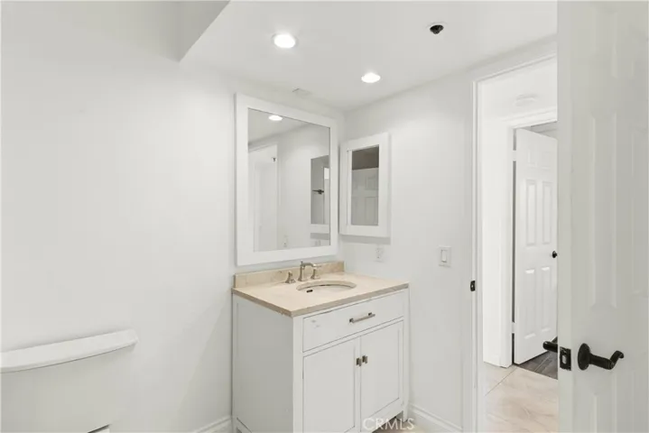 260 Cagney Lane 114, Newport Beach, California 92663