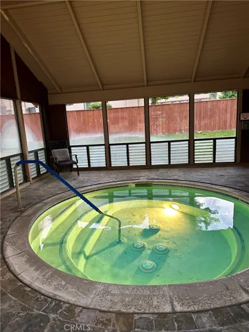Jacuzzi
