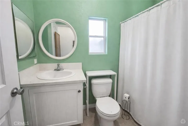 This image has been digitally using AI to remove all furniture.