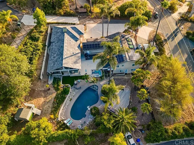 1664 Alta Vista Drive 1 And 2, Vista, California 92084