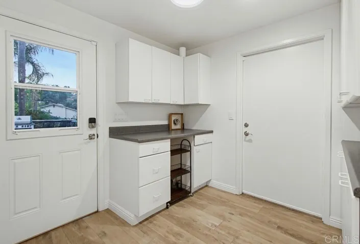 1664 Alta Vista Drive 1 And 2, Vista, California 92084