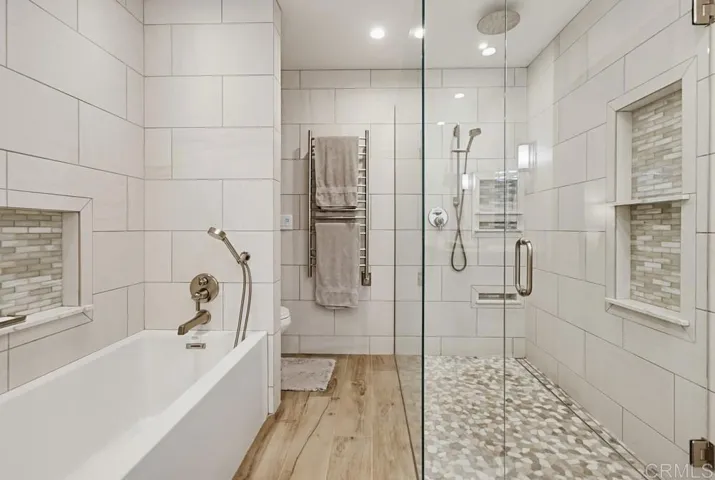 1664 Alta Vista Drive 1 And 2, Vista, California 92084