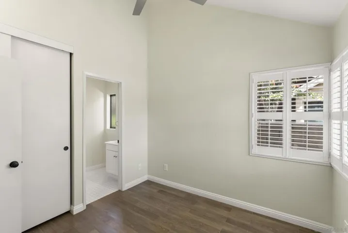8373 Summerdale Rd #b, San Diego, California 92126
