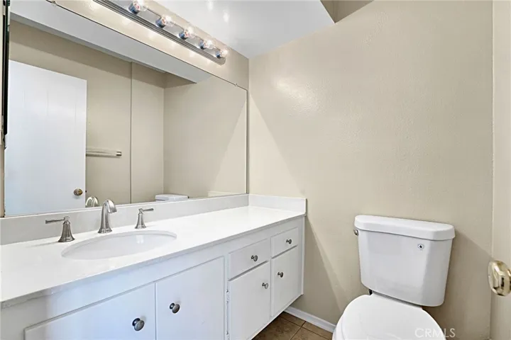 2648 Vista Del Oro, Newport Beach, California 92660