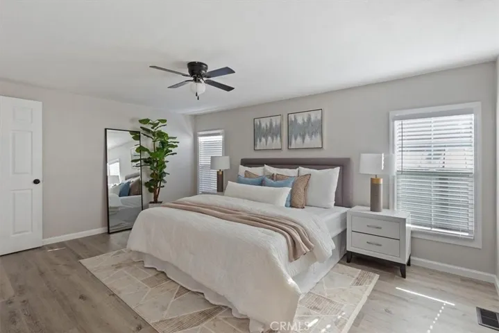 201 Road Runner Lane, Fountain Valley, California 92708