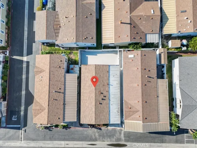 201 Road Runner Lane, Fountain Valley, California 92708