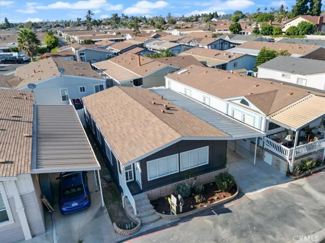 201 Road Runner Lane, Fountain Valley, California 92708