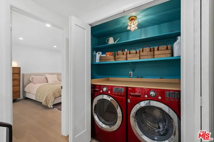 11260 Overland Avenue 12d, Culver City, California 90230