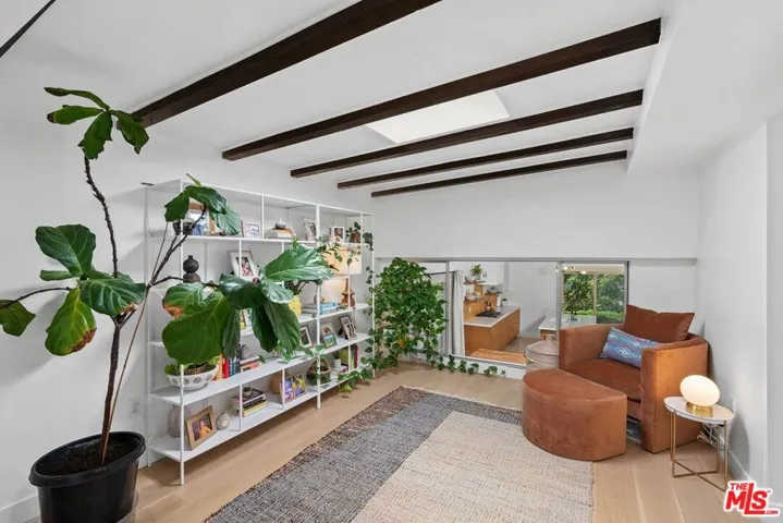 11260 Overland Avenue 12d, Culver City, California 90230