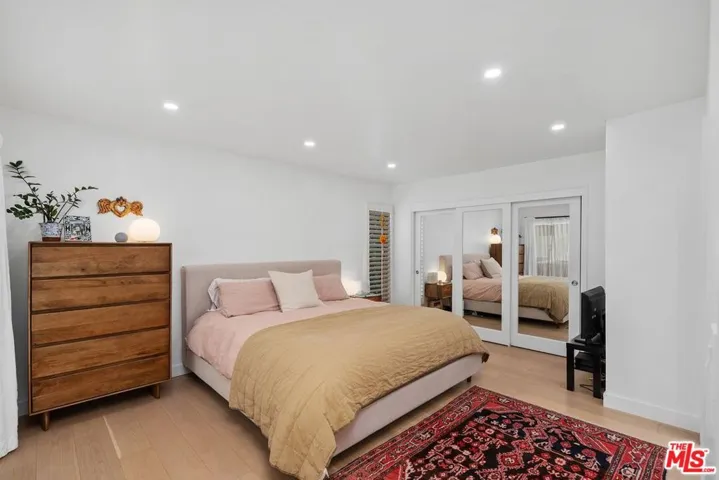 11260 Overland Avenue 12d, Culver City, California 90230
