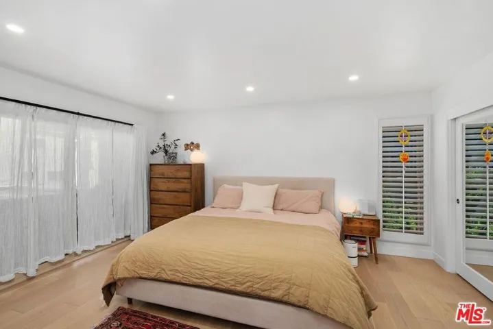 11260 Overland Avenue 12d, Culver City, California 90230