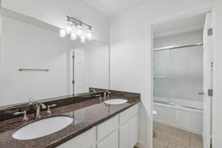 Full Bathroom - Bedroom 4 En Suite