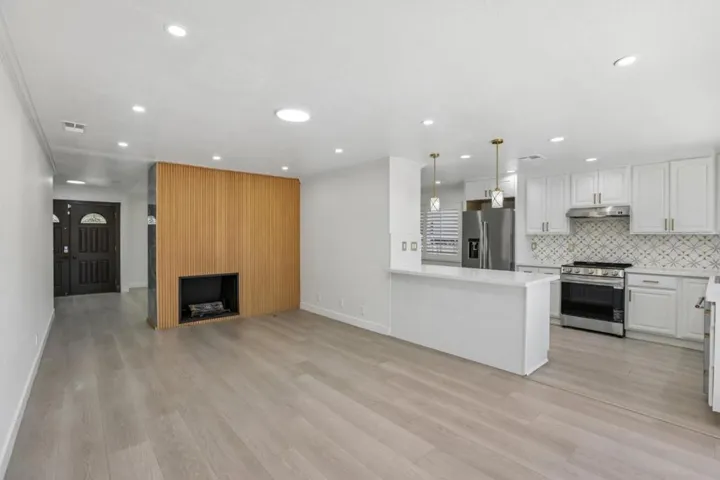 1564 S Wolfe Road, Sunnyvale, California 94087