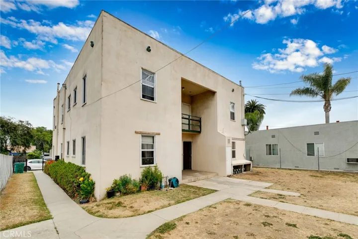 Rear front bldg 2