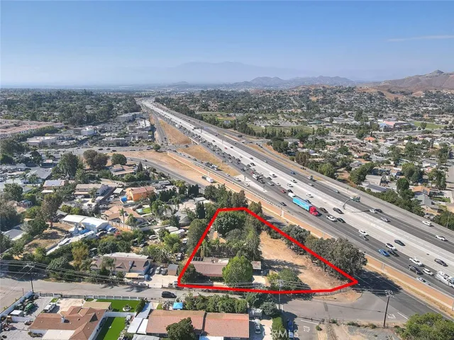 7430 Liberty, Corona, California 92881