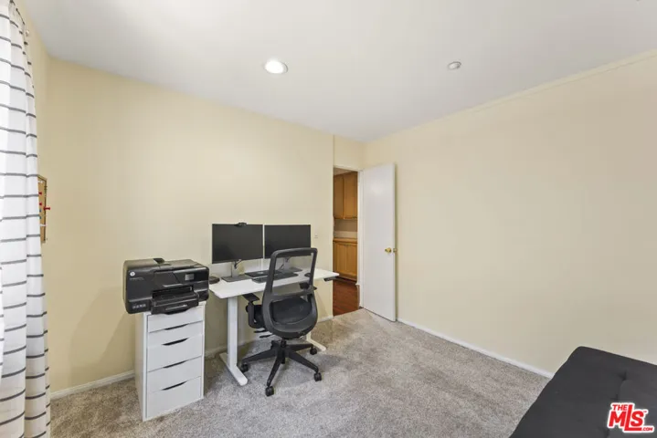8554 Burnet Avenue 125, North Hills, California 91343