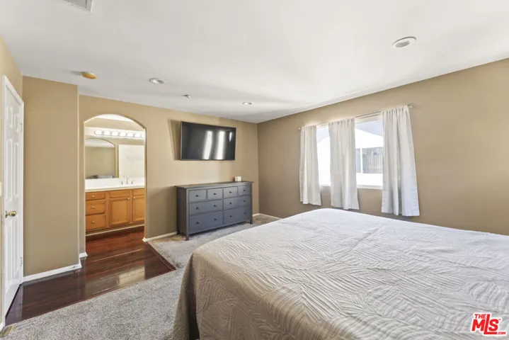 8554 Burnet Avenue 125, North Hills, California 91343
