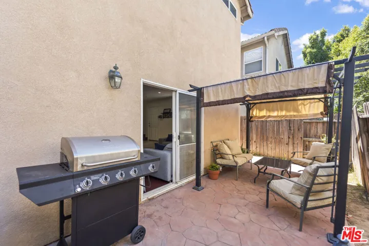 8554 Burnet Avenue 125, North Hills, California 91343