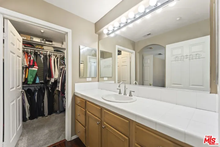 8554 Burnet Avenue 125, North Hills, California 91343