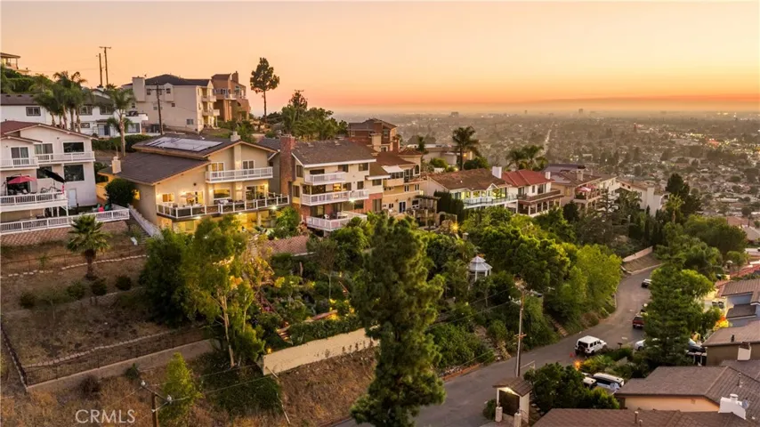12352 Baja Panorama, North Tustin, California 92705