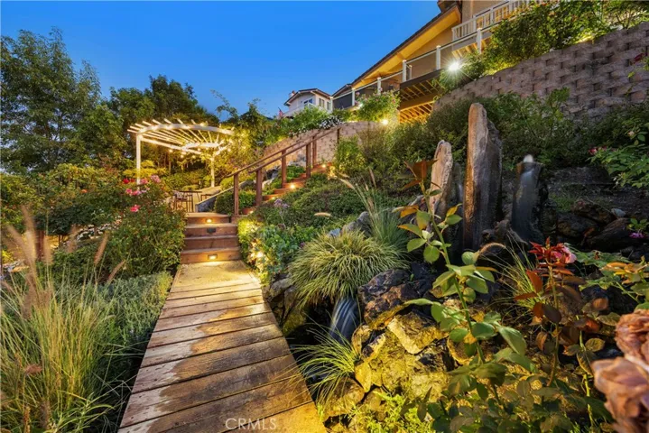 12352 Baja Panorama, North Tustin, California 92705